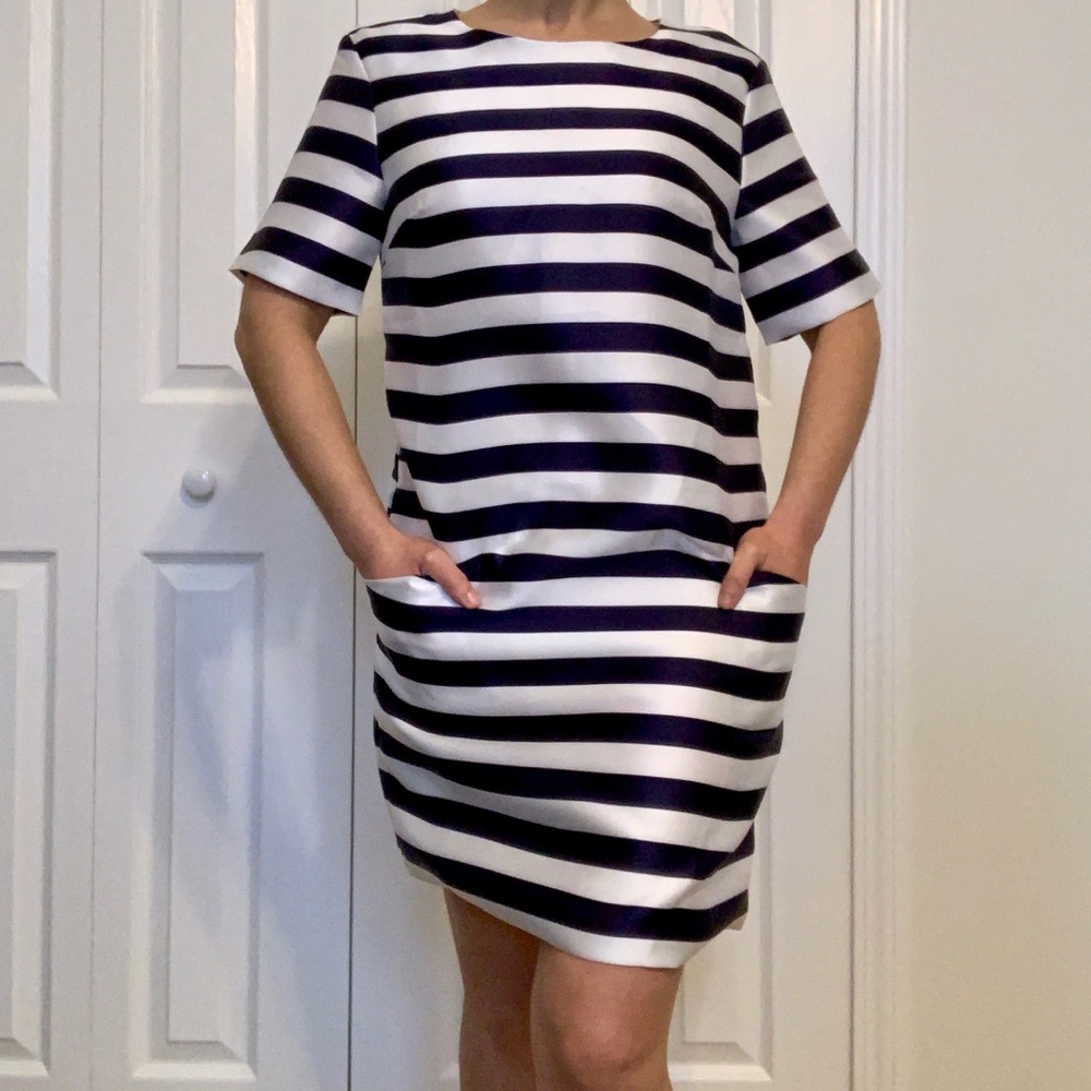 NWOT!! Navy Blue Stripe Shift Dress